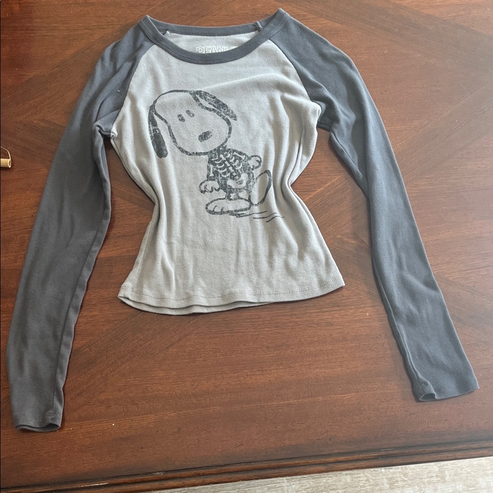 Gray skeleton Snoopy Long Sleeve Shirt